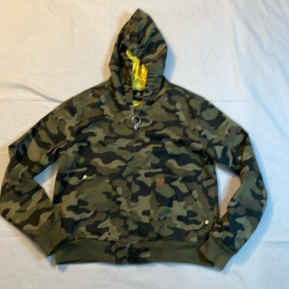 Volcom Women’s Camo Light Jacket Size Small /10